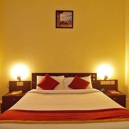Maya International Hotel Mangalore Luaran gambar